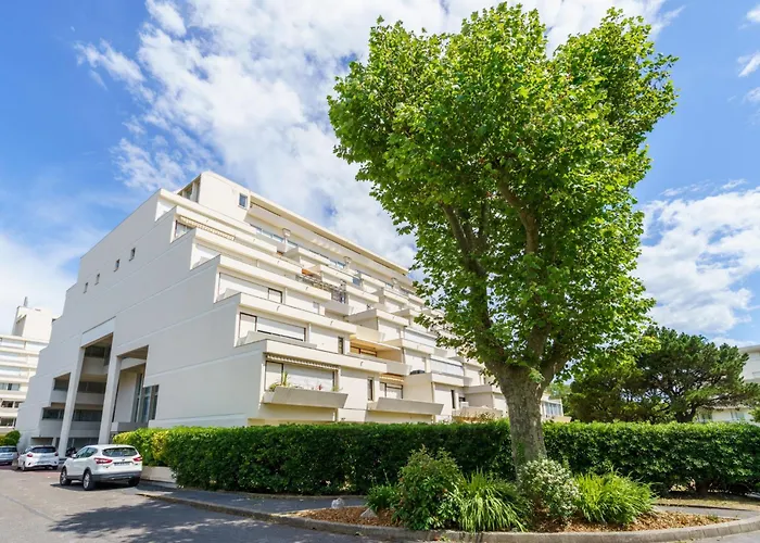 Chateau D'arcadie-8 By Interhome アパート